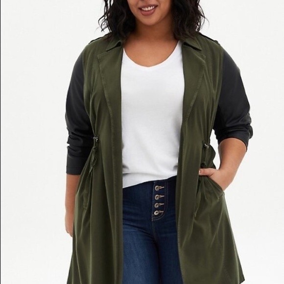 NWT Torrid Mixed Media Olive Green Twill & Faux Leather Anorak Jacket SZ 3X - Picture 1 of 5